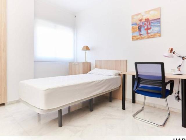 Alquiler 4 Dormitorio Shared Living/Roommate Seville Seville DLS91246844