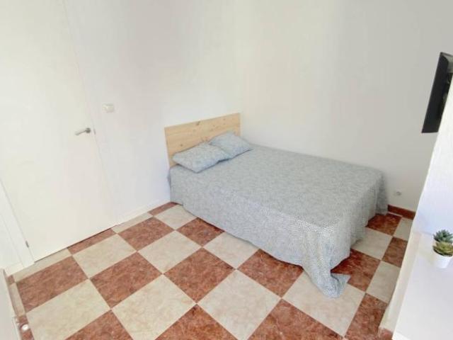 Alquiler 4 Dormitorio Shared Living/Roommate Seville Seville DLS100813371