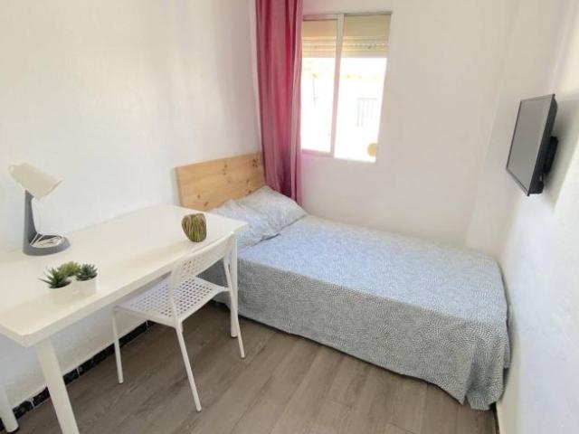 Alquiler 4 Dormitorio Shared Living/Roommate Seville Seville DS100571133