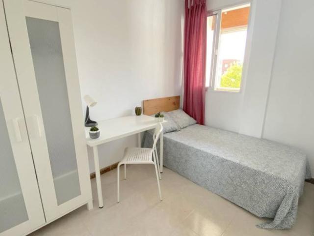 Alquiler 4 Dormitorio Shared Living/Roommate Seville Seville DS100813459