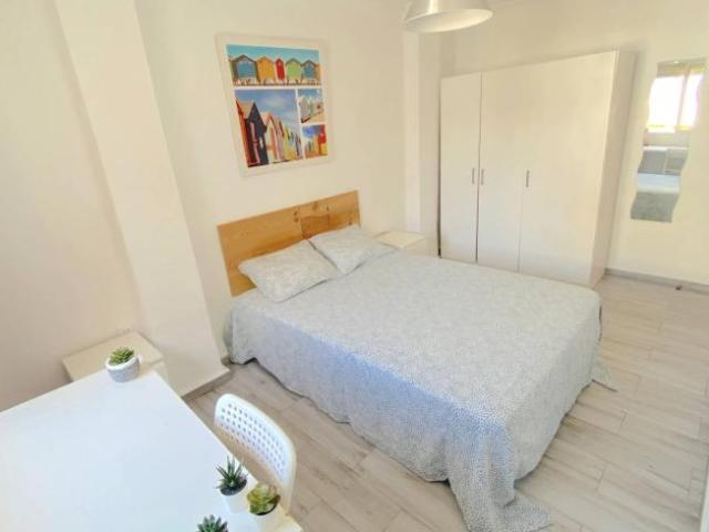 Alquiler 4 Dormitorio Shared Living/Roommate Seville Seville DS101020812
