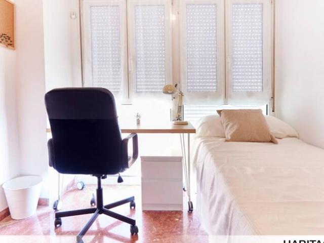 Alquiler 4 Dormitorio Shared Living/Roommate Seville Seville DS101731944