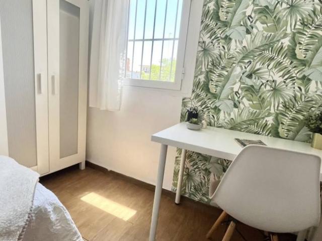 Alquiler 4 Dormitorio Shared Living/Roommate Seville Seville DS103181546