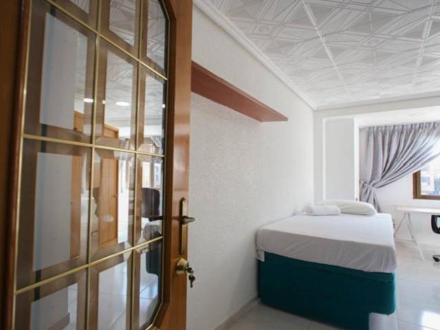 Alquiler 4 Dormitorio Shared Living/Roommate Valencia Valencia DLS101808063