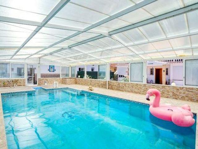 Alquiler 4 Dormitorio Villa Estepona Andalucía DS98303582