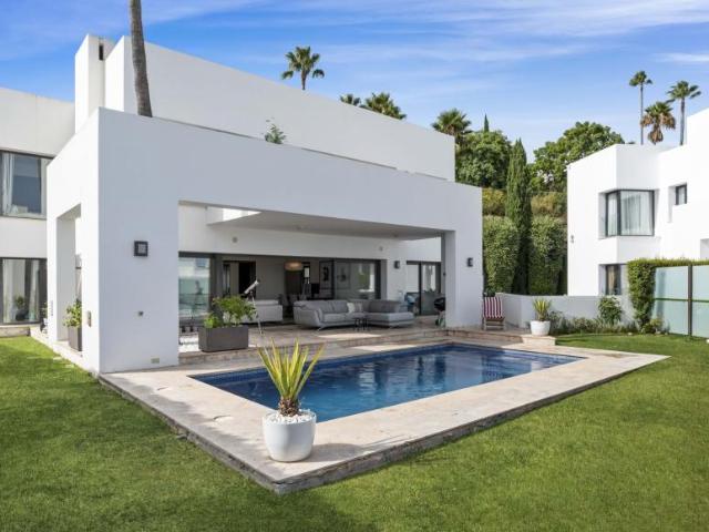Alquiler 4 Dormitorio Villa Málaga Andalusia DLS100753782