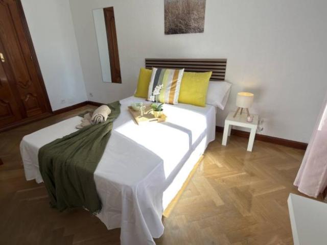 Alquiler 5 Dormitorio Shared Living/Roommate Madrid Madrid DS103181686