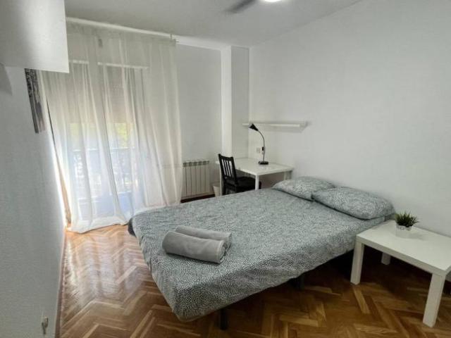 Alquiler 5 Dormitorio Shared Living/Roommate Madrid Madrid DS104713542