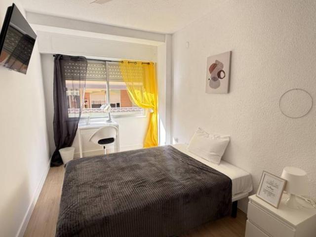 Alquiler 5 Dormitorio Shared Living/Roommate Alicante Alicante DS104601153