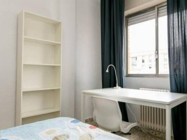 Alquiler 5 Dormitorio Shared Living/Roommate Granada Granada DS101531170