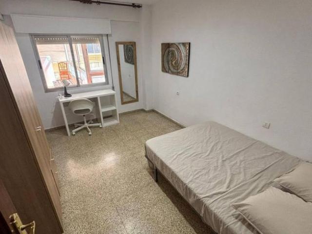 Alquiler 5 Dormitorio Shared Living/Roommate Granada Granada DS89334809