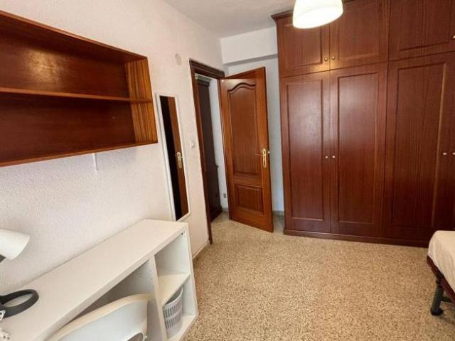 Alquiler 5 Dormitorio Shared Living/Roommate Granada Granada DS89334818