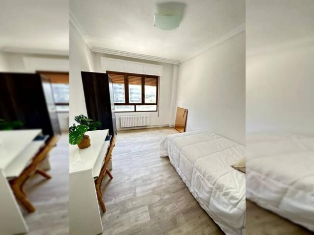 Alquiler 5 Dormitorio Shared Living/Roommate Pamplona Pamplona DS103926230