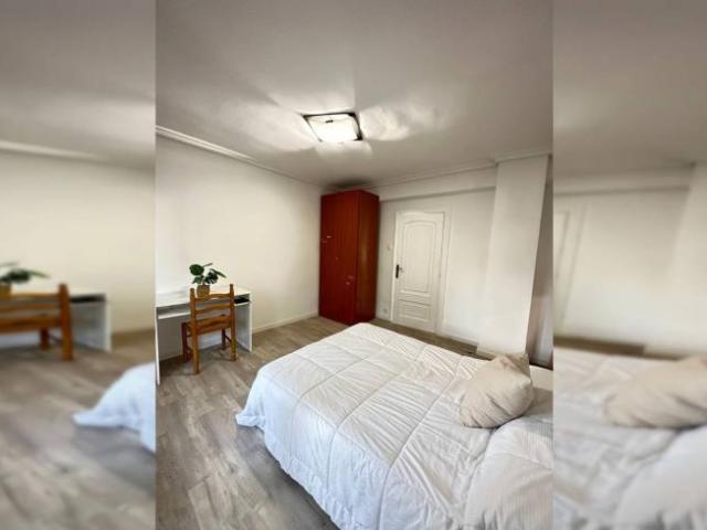 Alquiler 5 Dormitorio Shared Living/Roommate Pamplona Pamplona DS103926244