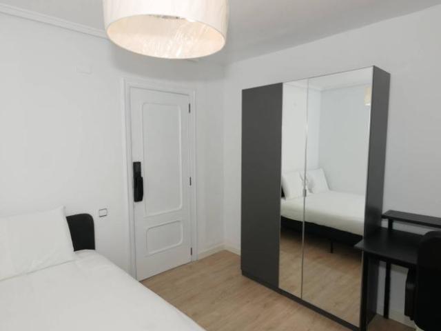 Alquiler 5 Dormitorio Shared Living/Roommate Valencia Valencia DLS99519817