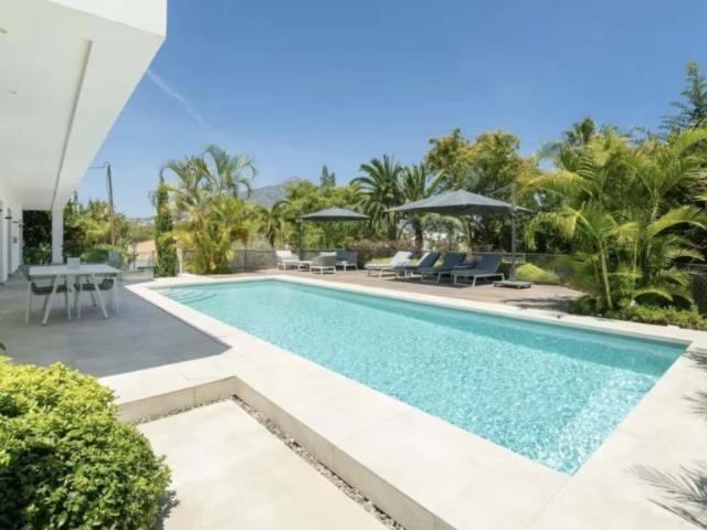 Alquiler 5 Dormitorio Villa Málaga Andalusia DLS100038941