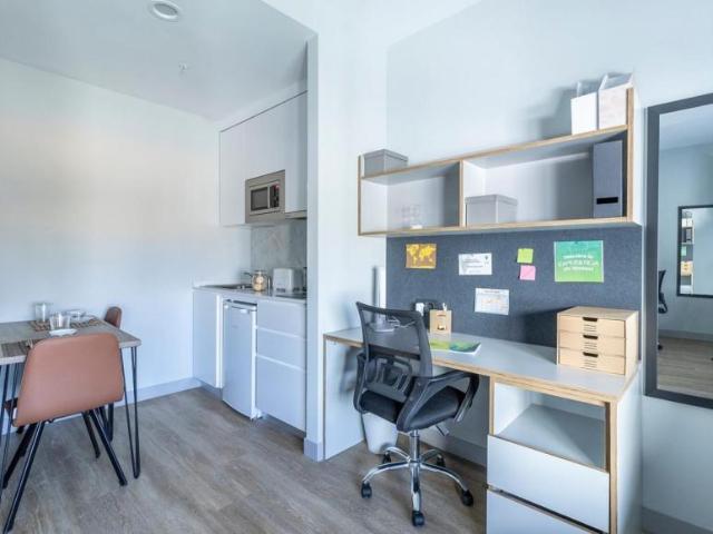 Alquiler 685 Dormitorio Apartamentos Sevilla Sevilla DS103342666