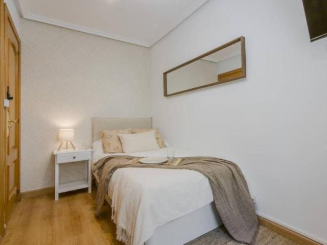 Alquiler 6 Dormitorio Shared Living/Roommate Madrid Madrid DLS94007878