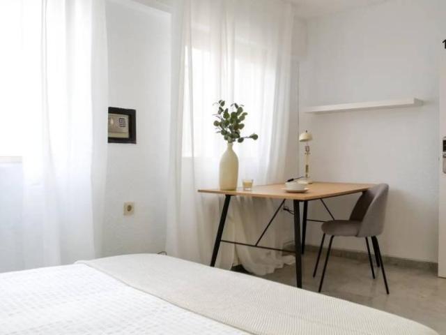 Alquiler 6 Dormitorio Shared Living/Roommate Alicante Alicante DS103340430