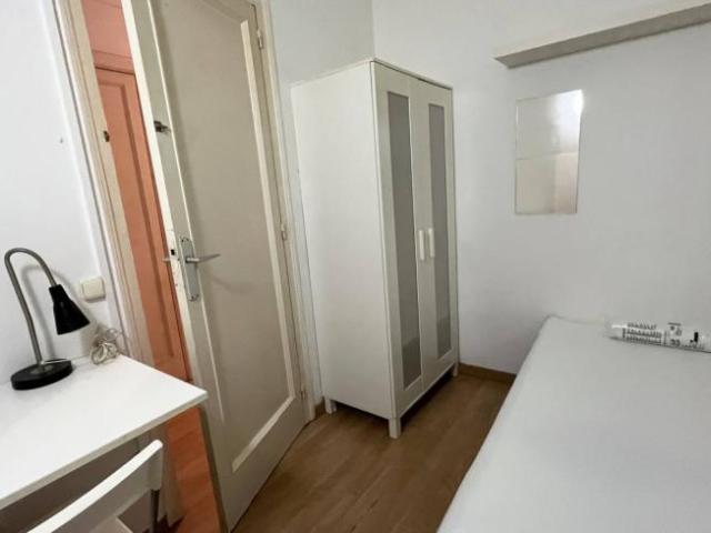Alquiler 6 Dormitorio Shared Living/Roommate Barcelona Barcelona DS93880114