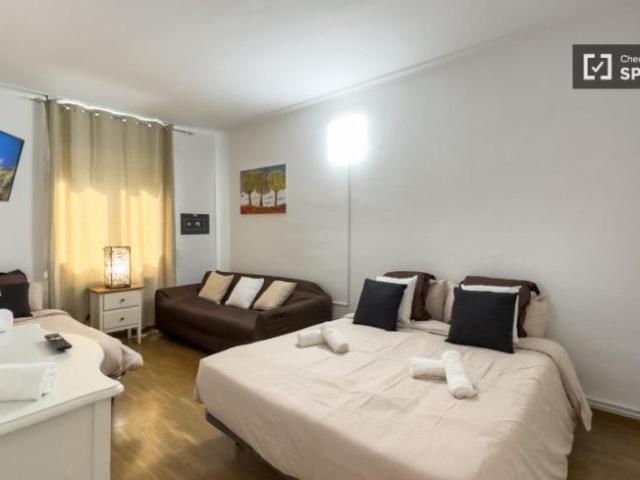 Alquiler 6 Dormitorio Shared Living/Roommate Barcelona Barcelona DS101776058
