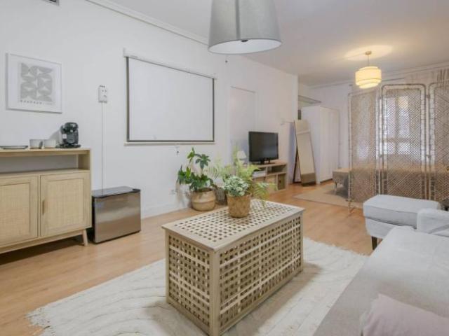Alquiler 8 Dormitorio Shared Living/Roommate Madrid Madrid DLS101814147