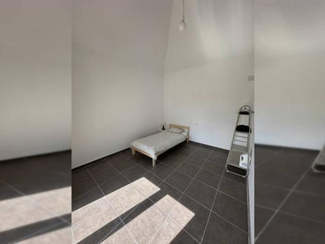 Alquiler 13 Dormitorio Shared Living/Roommate Granada Granada DLS101812093