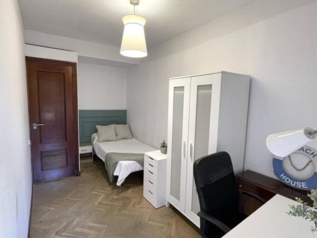 Alquiler 10 Dormitorio Shared Living/Roommate Seville Seville DS95662960