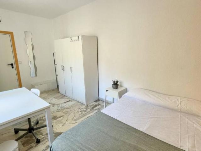 Alquiler 17 Dormitorio Shared Living/Roommate Seville Seville DS98334391