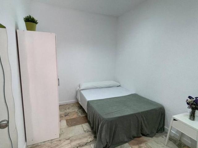 Alquiler 17 Dormitorio Shared Living/Roommate Seville Seville DS101815696