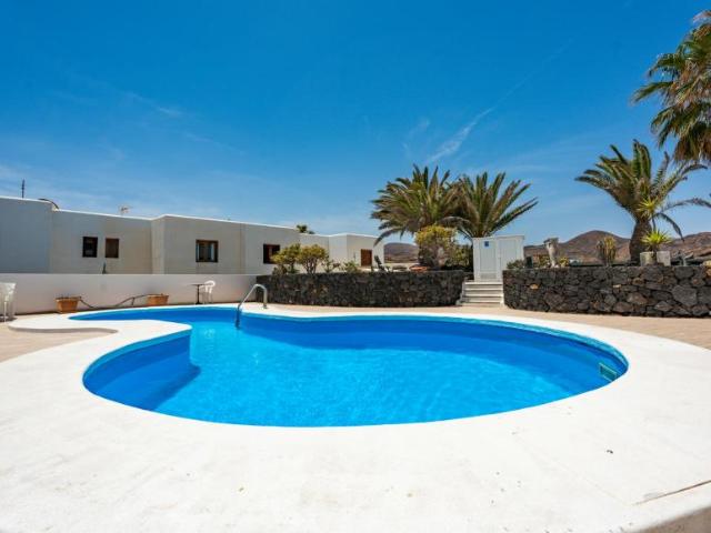 Alquiler 1 Dormitorio Apartamentos Charco Del Palo Charco Del Palo DS103488371