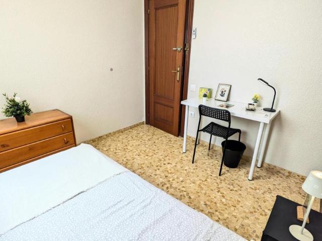 Alquiler 1 Dormitorio Shared Living/Roommate Moncada Moncada DS104364377