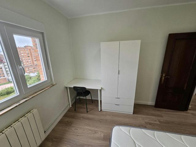 Alquiler 1 Dormitorio Shared Living/Roommate Oviedo Oviedo DS82554134
