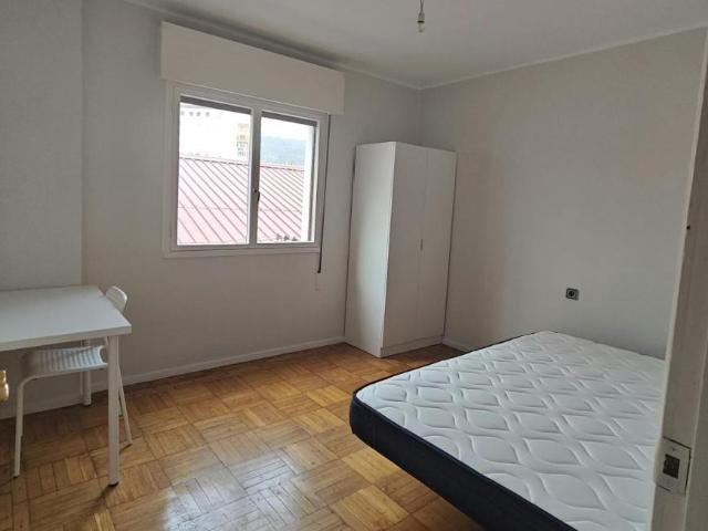 Alquiler 1 Dormitorio Shared Living/Roommate Oviedo Oviedo DS100718903