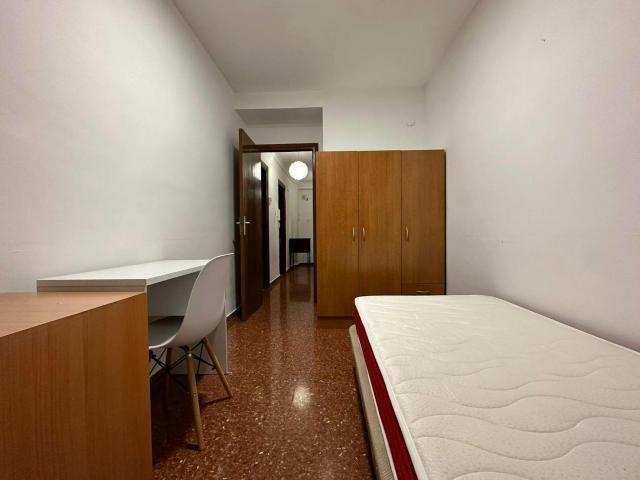 Alquiler 1 Dormitorio Shared Living/Roommate Granada Granada DLS76009438