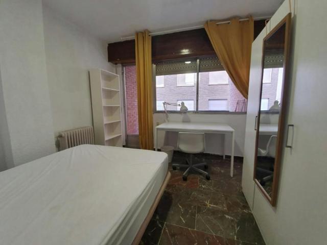 Alquiler 1 Dormitorio Shared Living/Roommate Granada Granada DS103923539