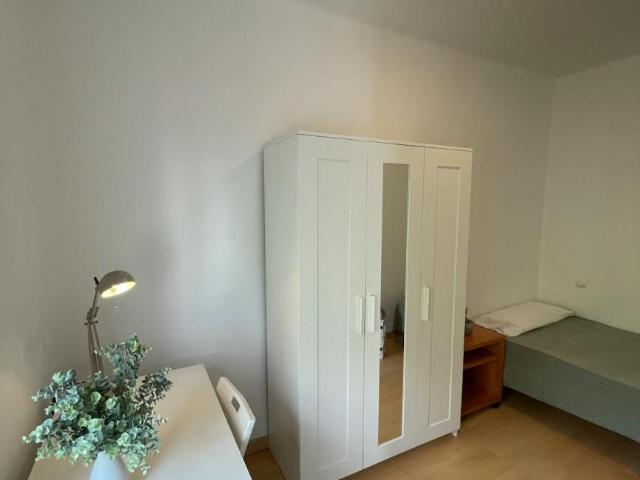 Alquiler 1 Dormitorio Shared Living/Roommate Sevilla Sevilla DS100719330