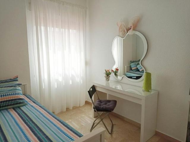 Alquiler 1 Dormitorio Shared Living/Roommate Sevilla Sevilla DS100730377