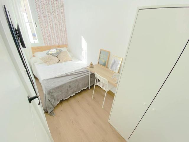 Alquiler 1 Dormitorio Shared Living/Roommate Sevilla Sevilla DS102436338