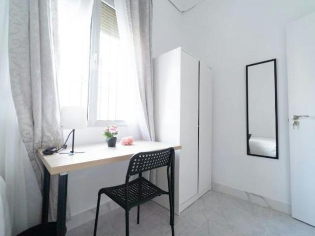 Alquiler 1 Dormitorio Shared Living/Roommate Sevilla Sevilla DS103061883