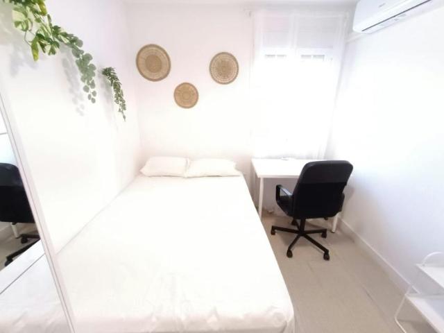 Alquiler 1 Dormitorio Shared Living/Roommate Sevilla Sevilla DS103324421