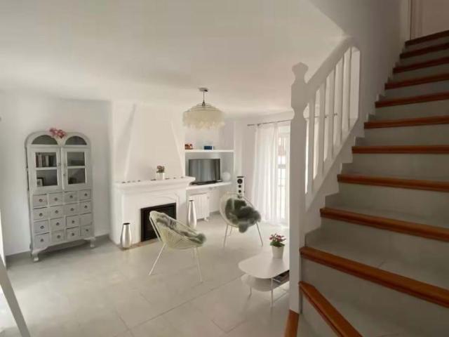 Alquiler 2 Dormitorio Casa Málaga Andalusia DLS100038910