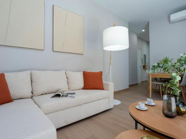 Alquiler 2 Dormitorio Apartamentos Málaga Málaga DLS93362141