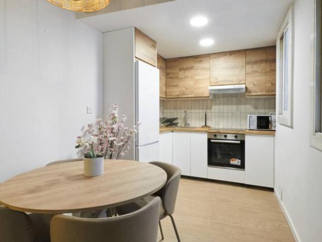 Alquiler 2 Dormitorio Apartamentos Barcelona Barcelona DLS99760270