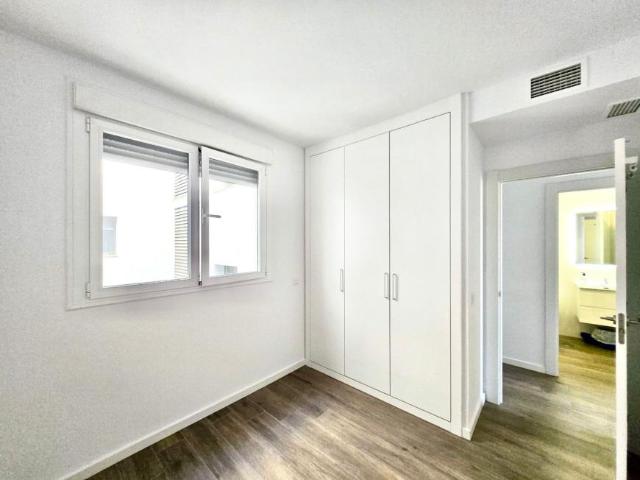 Alquiler 3 Dormitorio Apartamentos Málaga Andalusia DLS99963082