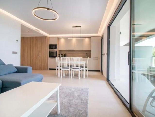 Alquiler 3 Dormitorio Apartamentos Málaga Andalusia DS100039175