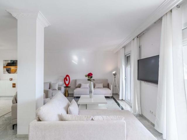 Alquiler 3 Dormitorio Apartamentos Málaga Andalusia DS100115478