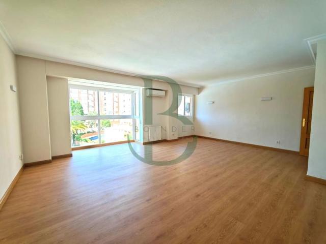 Alquiler 3 Dormitorio Apartamentos Almería Andalusia DS103801445