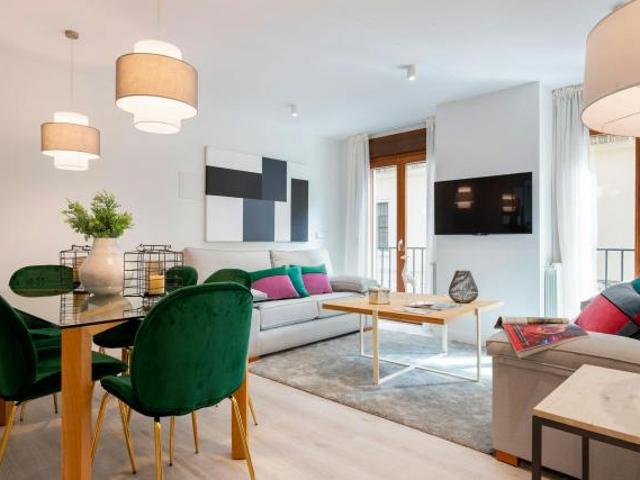 Alquiler 3 Dormitorio Apartamentos Sevilla Sevilla DLS84222507