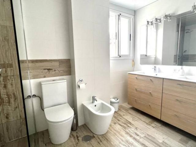 Alquiler 3 Dormitorio Apartamentos Seville Seville DS98402756